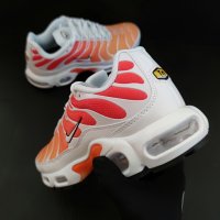 Nike TN Нови Оригинални Обувки Размер 41 Маратонки Nike VaporMax 26см Стелка, снимка 2 - Маратонки - 43050817