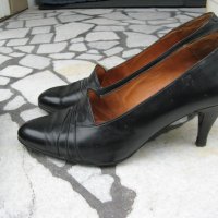 Дамски обувки, снимка 1 - Дамски обувки на ток - 33178591