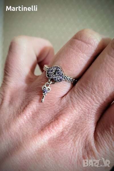 Изключително интересен сребърен пръстен , снимка 1
