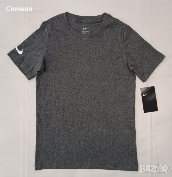 Nike Sportswear Tee оригинална тениска ръст 122-128см, 128-137см Найк, снимка 1