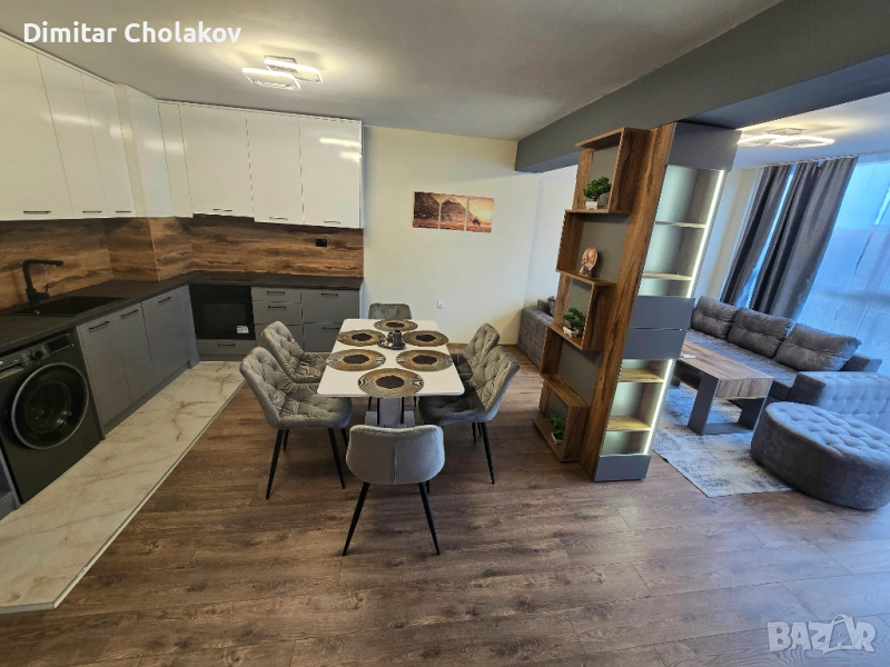 Продавам тристаен апартамент с огромна тераса и гледка над Била , снимка 1