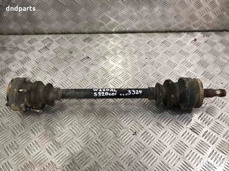 Задна лява полуоска Mercedes S320 CDI W220 2001г., снимка 1