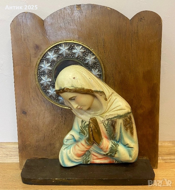 Винтидж стенна религиозна композиция „Мадона в молитва“, дърво, гипс, снимка 1