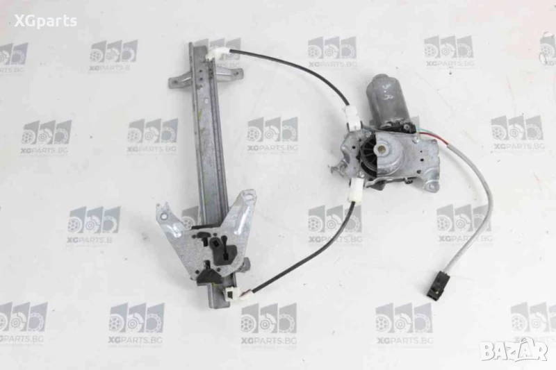 Стъклоповдигач заден десен за Nissan Primera P11 (1996-2002), снимка 1