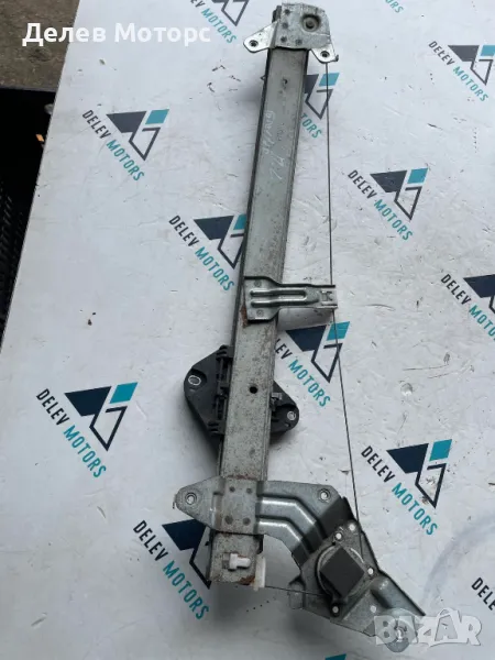 Преден ляв стъклоповдигач от Subaru Forester SJ 2.0i AWD двигател FB20, 150 кс., автоматик , снимка 1