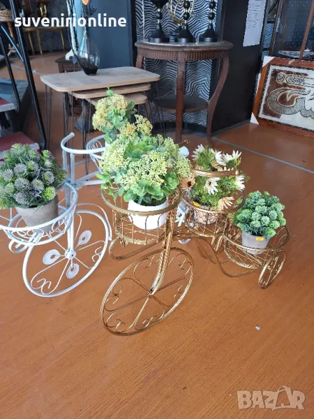 метален цветарник колело, снимка 1