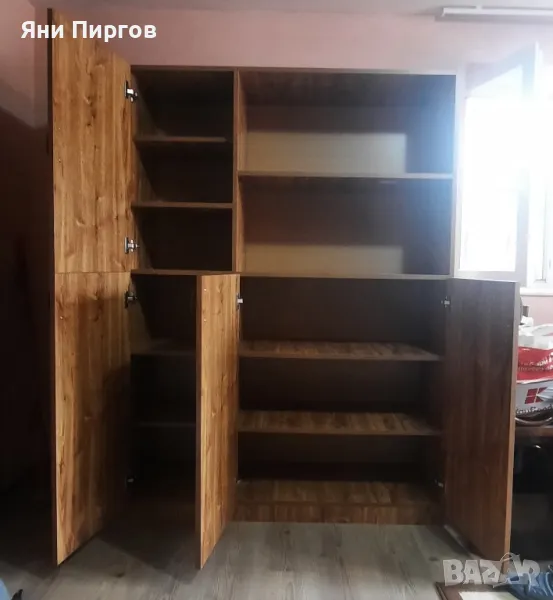 Скрин/етажерка за спалня. , снимка 1