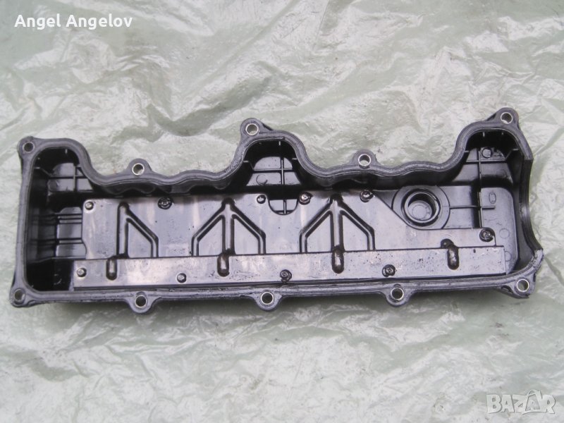 Капак клапани за Опел Астра Вектра Б 1,7 Исузу Opel Vectra B 1,7 Isuzu, снимка 1