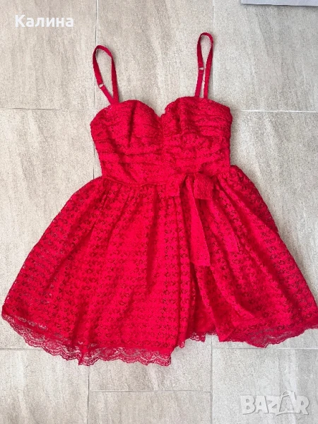 ЧИСТО НОВА Дантелена червена рокля, снимка 1