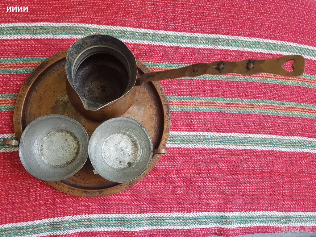 Бакърено джезве с 2 чаши и поднос, снимка 1