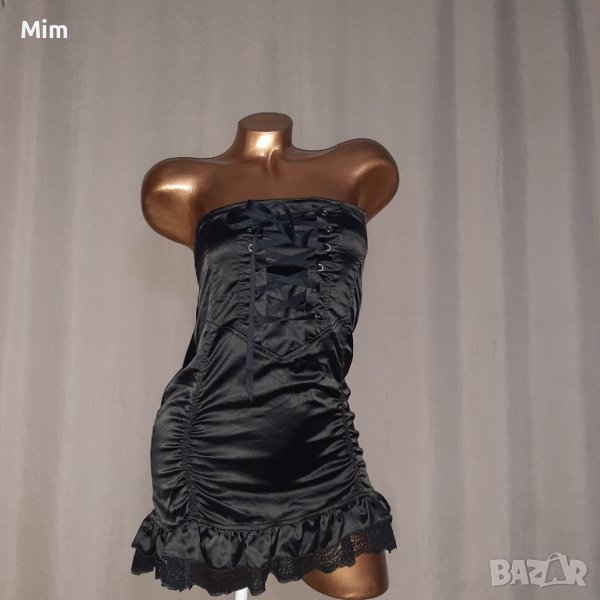 М/L Черна ,еластична сатенена къса рокля, снимка 1