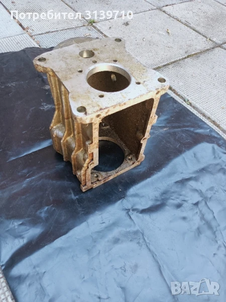 Кожух скоростна кутия Газ24,Волга., снимка 1