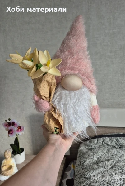 гномче в розово , снимка 1