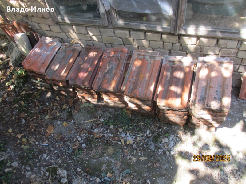 Керемиди /цигли/ едноканални употребявани 140 броя и турски керемиди 19 броя, снимка 1