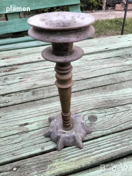 Стар масивен бронзов свещник, снимка 1