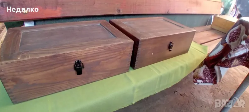 Винтидж кутии от явор,2бр,ценности,часовници,оръжия, снимка 1