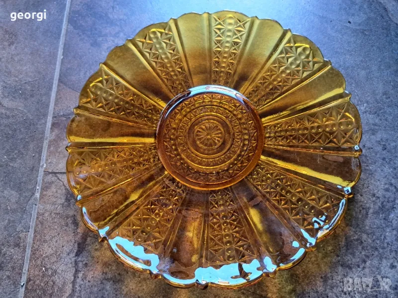 голямо стъклено плато цвят кехлибар 21/6, снимка 1