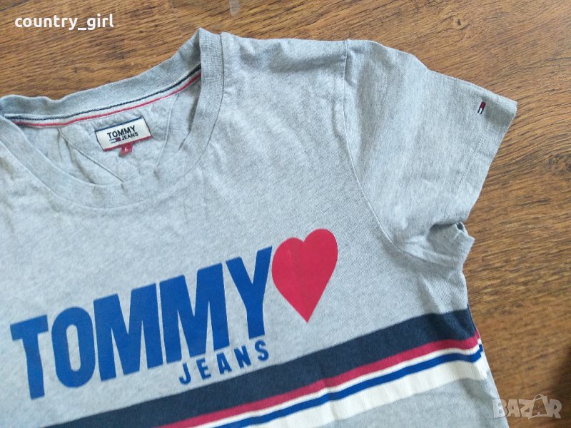 Tommy Hilfiger - страхотна дамска тениска, снимка 1