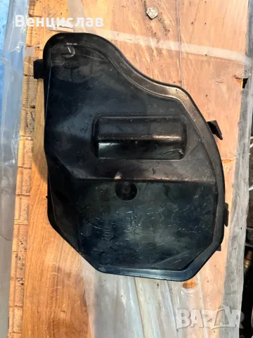 Капачка на фарове за бмв е60, снимка 2 - Части - 50381388