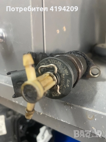 1.6 хди дюзи 4 бр налични добро състояние , снимка 3 - Части - 51839169