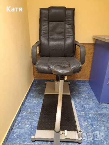 стол за педикюр, снимка 2 - Педикюр и маникюр - 51382489