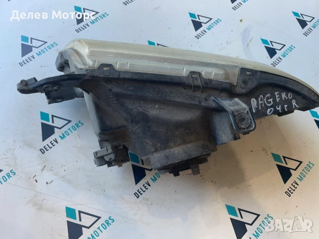 Фар за Mitsubishi Pajero десен 2001-2007 г., Митсубиши Паджеро, снимка 2 - Части - 50711824