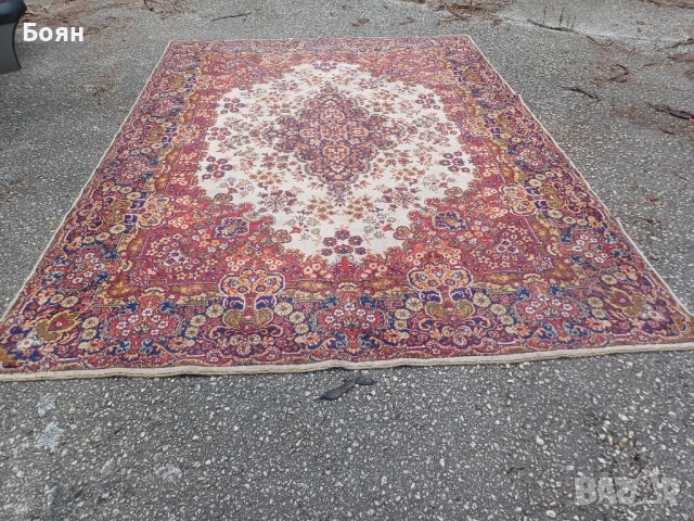 Персийски вълнен килим, снимка 2 - Килими - 51044656