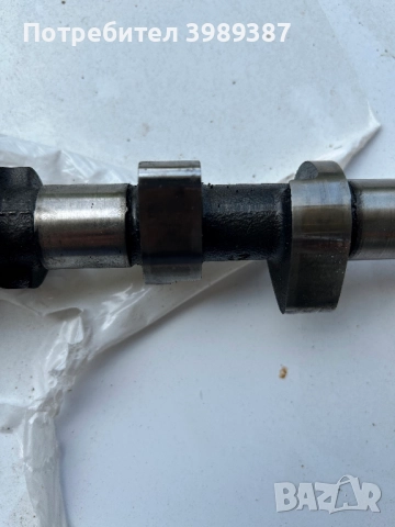 Разпределителен вал Рено Канго Дизел 1,9 литра 2001 година, снимка 6 - Части - 51445497