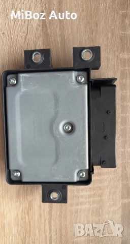 Модул ръчна спирачка VW Пасат Б6 2.0 tdi, снимка 2 - Части - 51503657