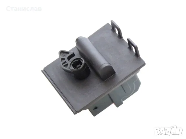 Mercedes C-Class W205 Моторче за заключване на резервоар , снимка 4 - Части - 50302987