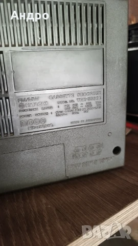 Hitachi , снимка 2 - Радиокасетофони, транзистори - 51424082