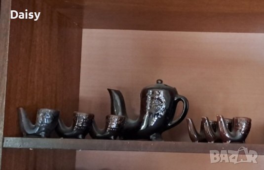 Керамичен сервиз,павур Шатрата на Хан Крум , снимка 2 - Антикварни и старинни предмети - 44004287