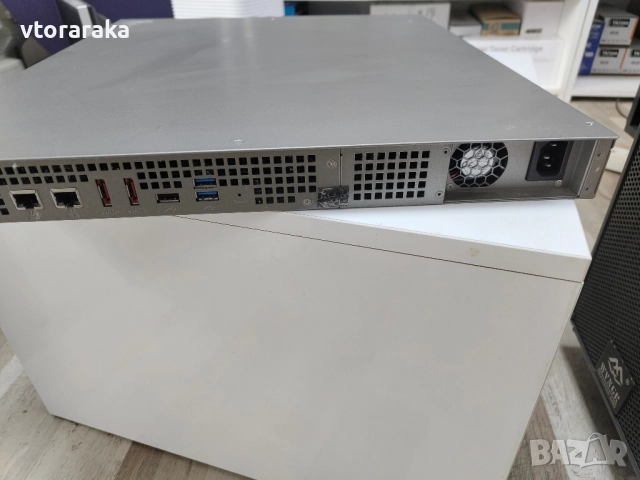 NAS Server Qnap TS-420u, снимка 2 - Работни компютри - 51875602