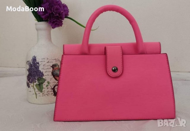 Дамски чанти , снимка 2 - Чанти - 39656369