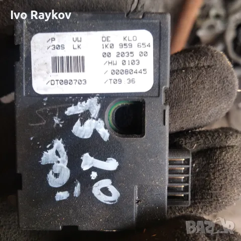 Сензор ъгъл на завиване Vw Golf 5 , 1K0 959 654, снимка 4 - Части - 49200428