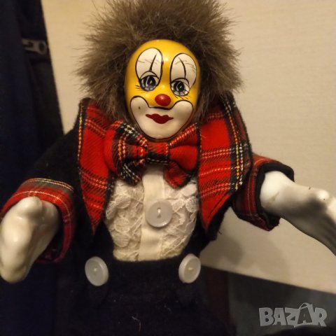 Порцеланови клоуни лот от 70 год, снимка 5 - Колекции - 40594767