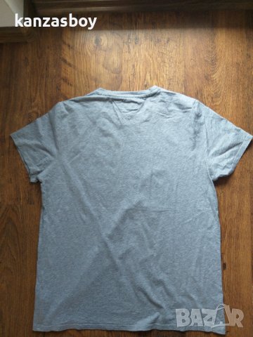 Tommy Hilfiger - страхотна мъжка тениска размер - ХЛ, снимка 10 - Тениски - 40580957
