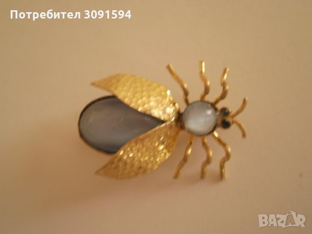 Старинна брошка бръмбар бронз, снимка 3 - Антикварни и старинни предмети - 35556995