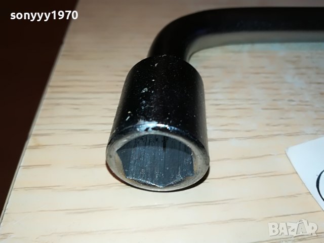 КЛЮЧ ГУМИ 17ММ 1603230856, снимка 6 - Аксесоари и консумативи - 40017182