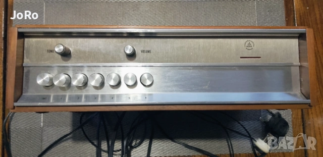 Siemens Auso Ela 4320a кабелно радио заедно с домофон Siemens от система за оповестяване от 60 годи.