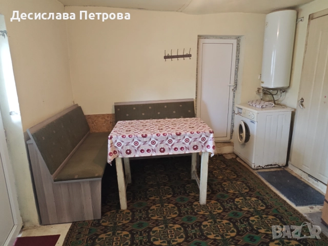 Продавам къща в с Нова Камена, снимка 8 - Къщи - 52016880