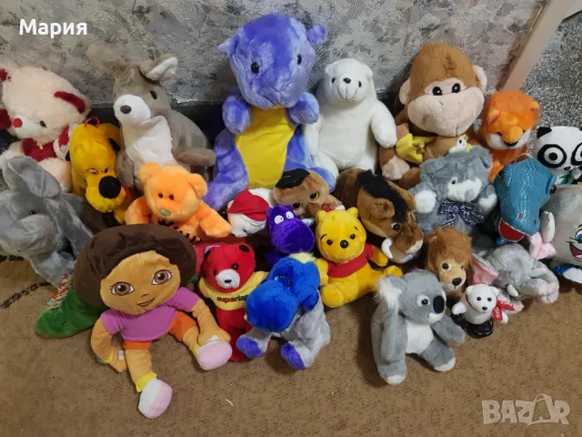 Плюшени играчки огромен лот- цена 120 лв.