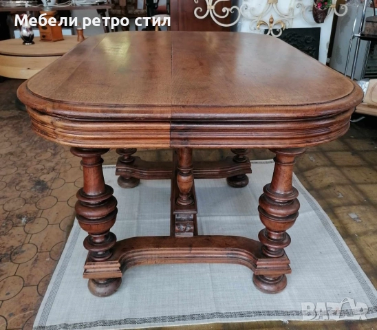 Масивна дървена маса в класически стил.  Красиво резбовани крака и елегантни орнаменти. , снимка 3 - Маси - 52076660