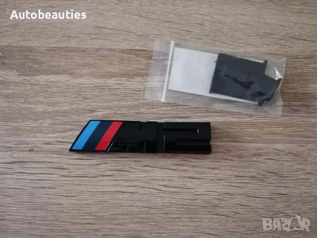 Предна решетка черна емблема BMW M2, снимка 2 - Аксесоари и консумативи - 53494161