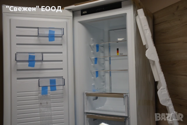Вертикален фризер AEG AGB625F7NW с No Frost , снимка 6 - Фризери - 53333078