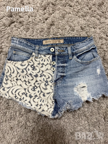 Къси гащи на Guess, снимка 12 - Къси панталони и бермуди - 51657369