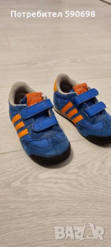 Adidas , снимка 4 - Детски маратонки - 35571086