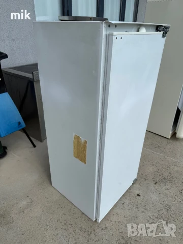 Хладилник Bosch 122 см , снимка 6 - Хладилници - 50522335