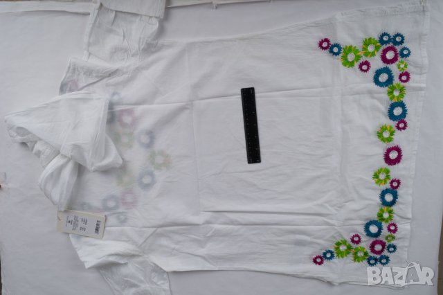 Дамска блуза в бяло с контрастни бродерии марка Tatuum , снимка 7 - Ризи - 38314932