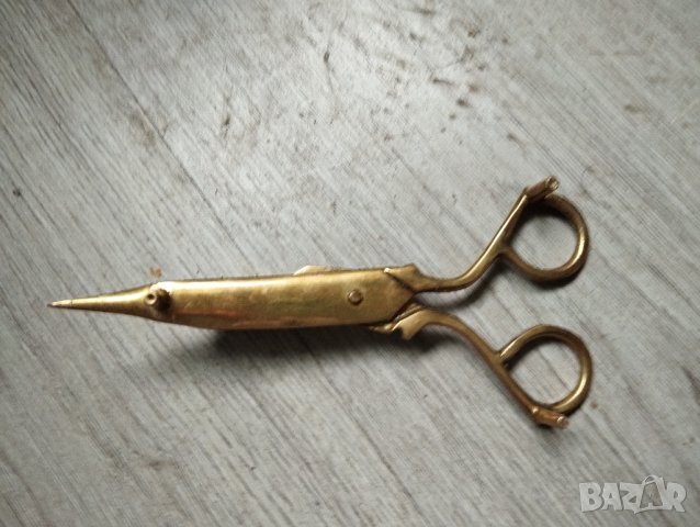 месингов гасител за свещи, снимка 3 - Антикварни и старинни предмети - 43104099